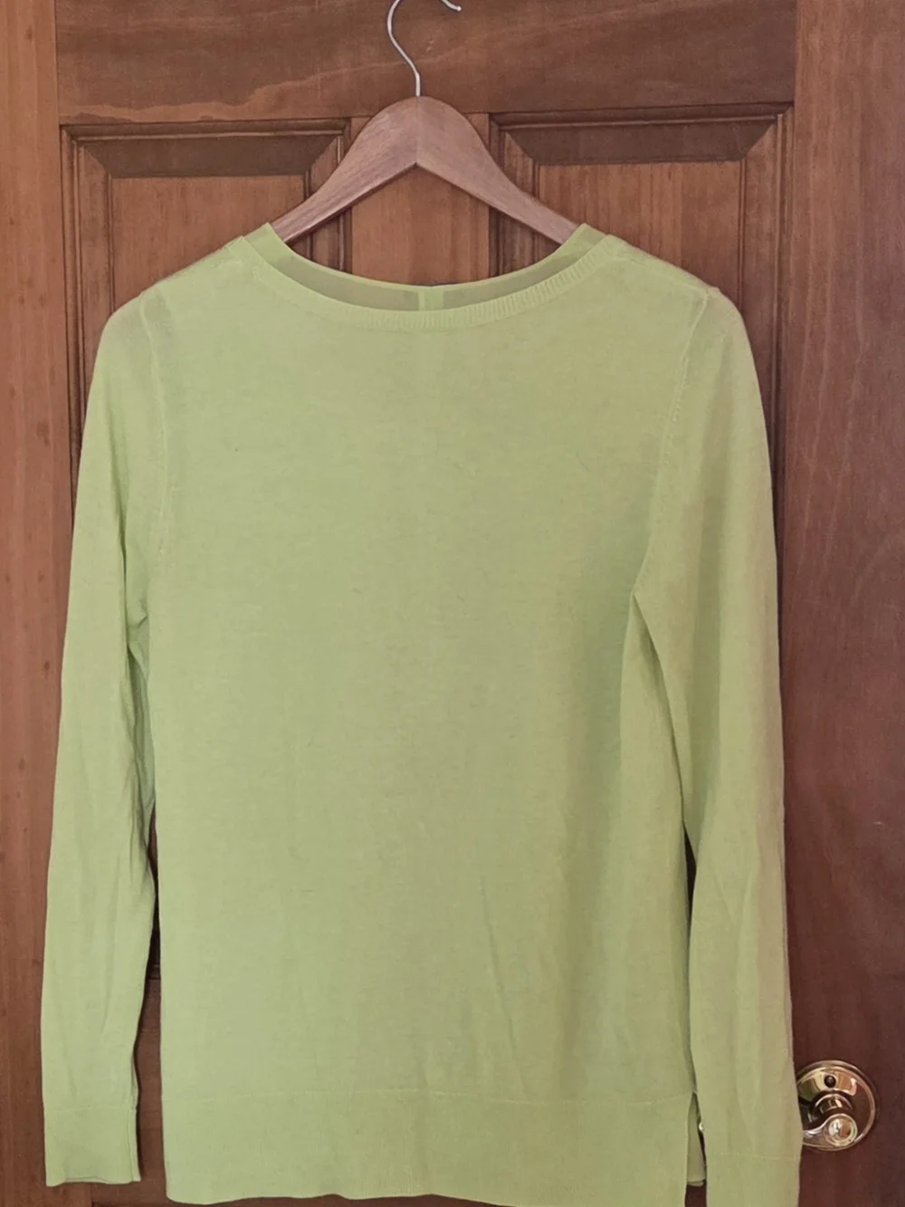 Ann Taylor Pale Lemon Chartreuse Long-Sleeve Knit Top - Picture 4 of 4